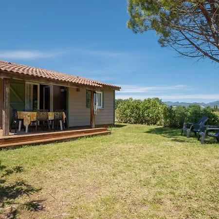 Domaine Des Bridoux Village De Gites Holiday park Mirabel-aux-Baronnies